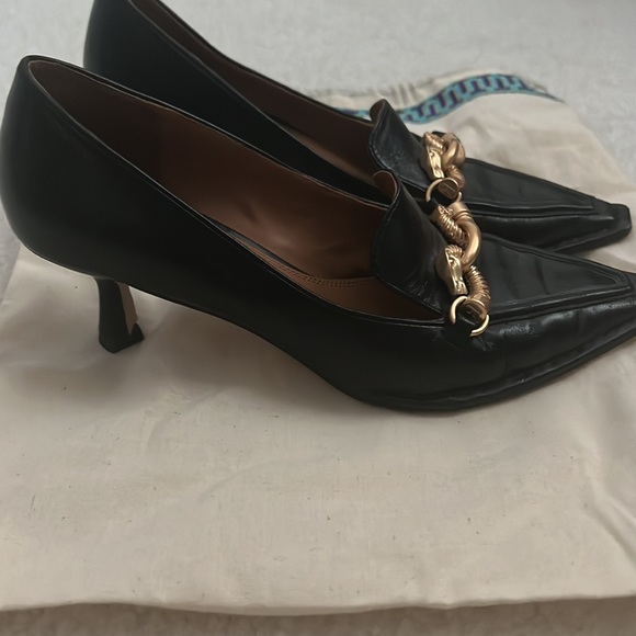 COPY - Tory Burch heels - Picture 4 of 7